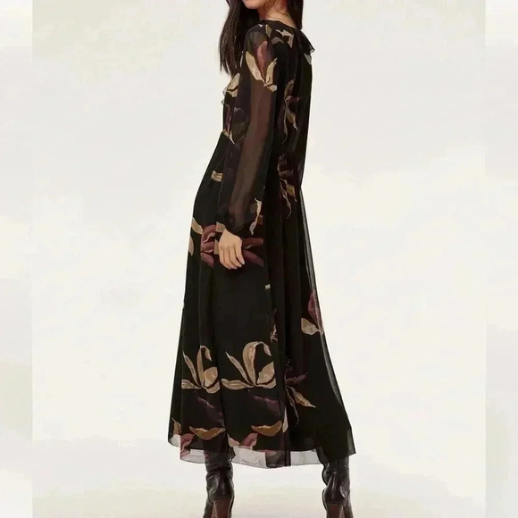 Aritzia Wilfred  Dress - Picture 11 of 13